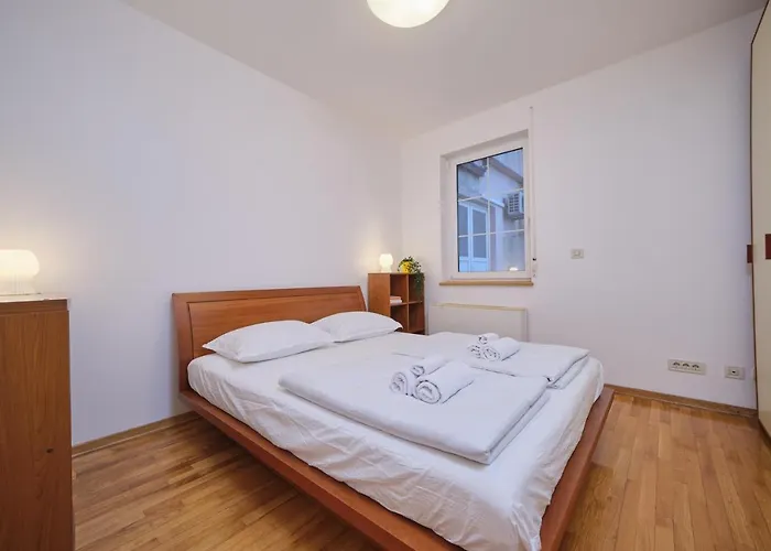 Seaview By Litto Apartament *